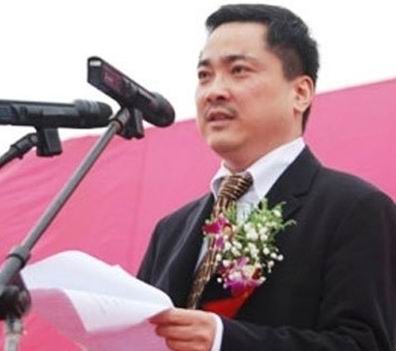 温州信泰集团董事长胡福林