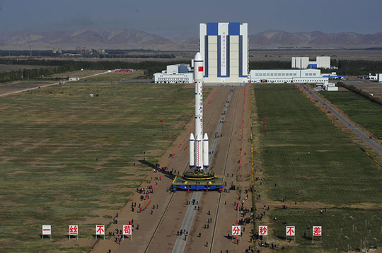 准备发射的神州九号