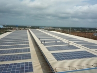 该项目是海南第一个工业园区光电建筑一体化项目